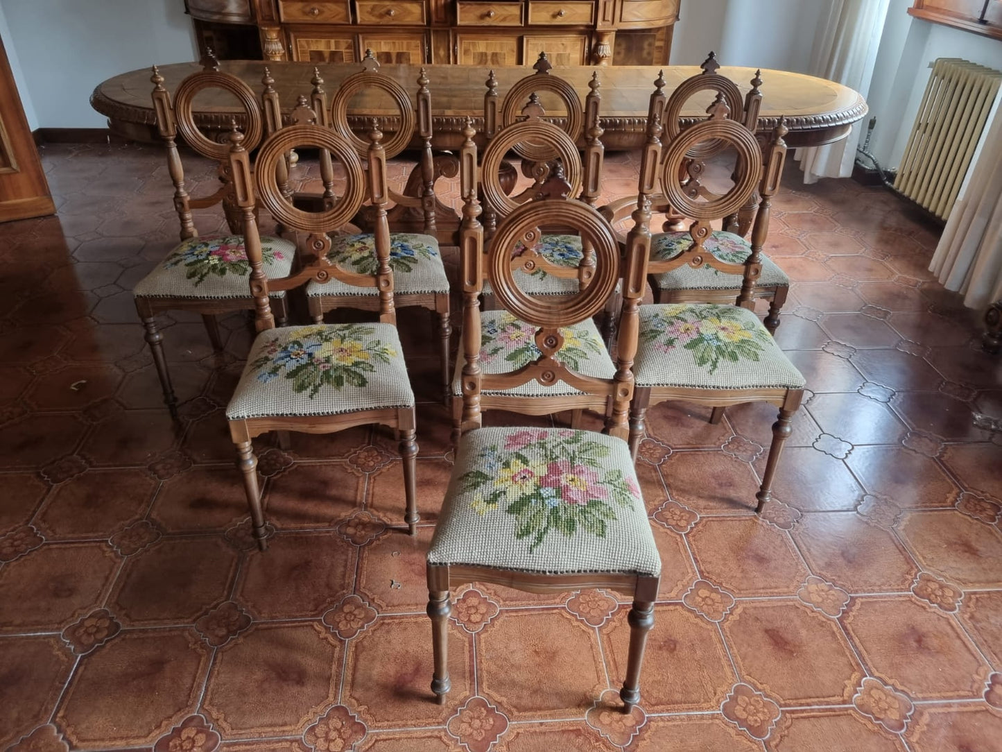Sala da Pranzo Completa Seconda Meta' 900 in Olivo Fatta a Mano