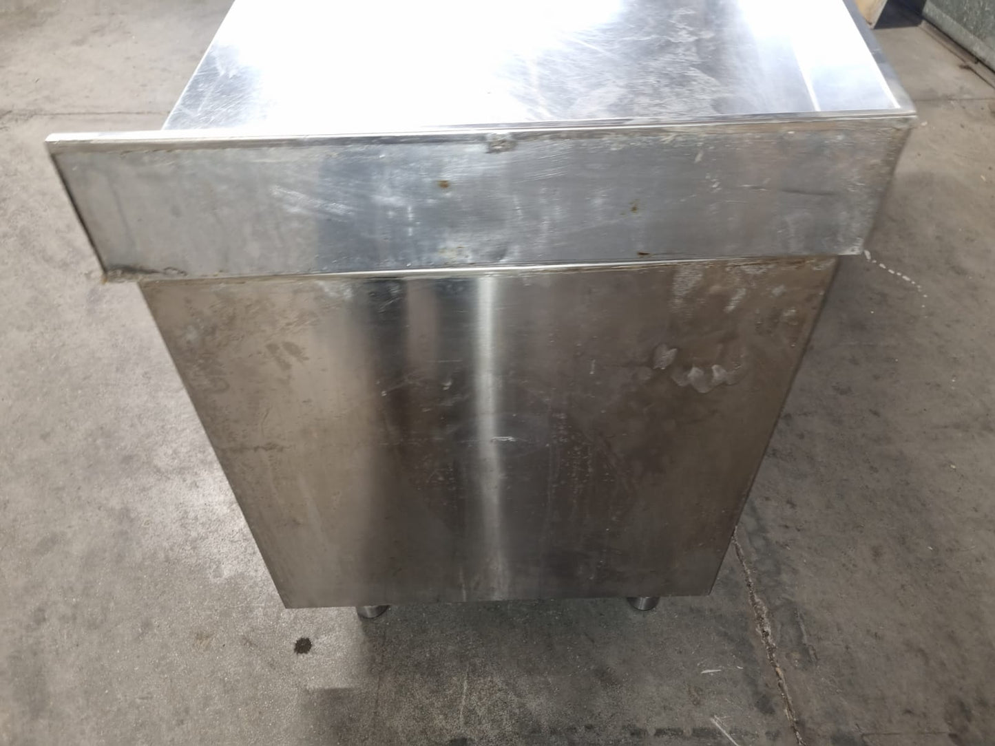 Lavandino Bancone in Acciaio Lungo 180 cm Usato