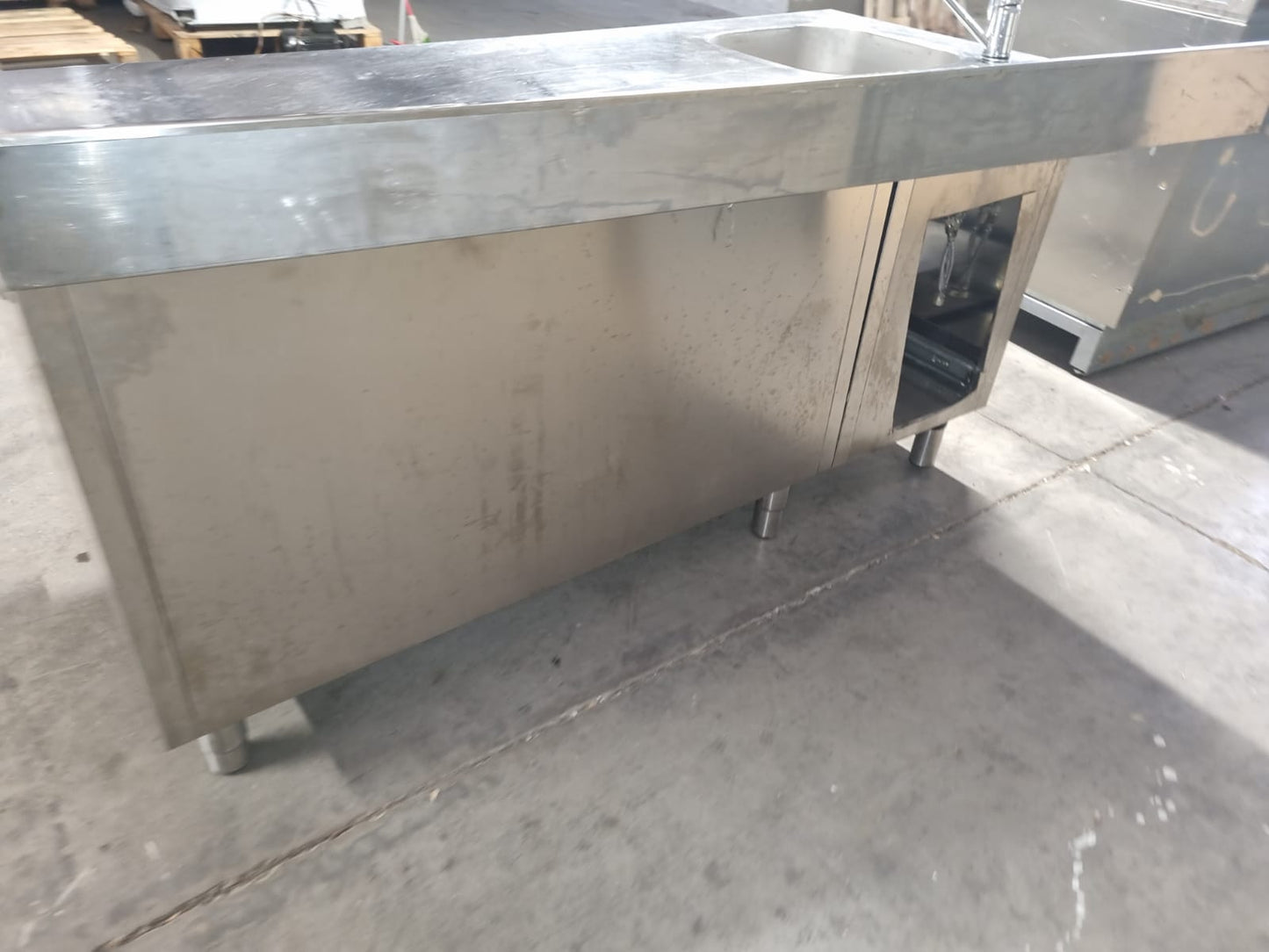 Lavandino Bancone in Acciaio Lungo 180 cm Usato