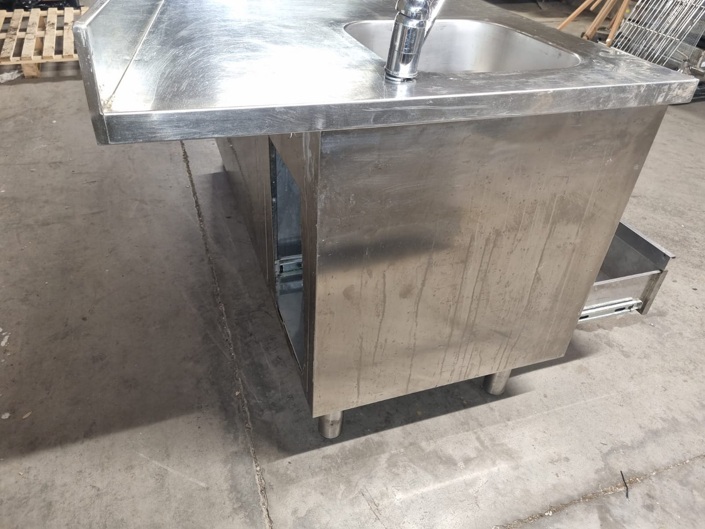 Lavandino Bancone in Acciaio Lungo 180 cm Usato