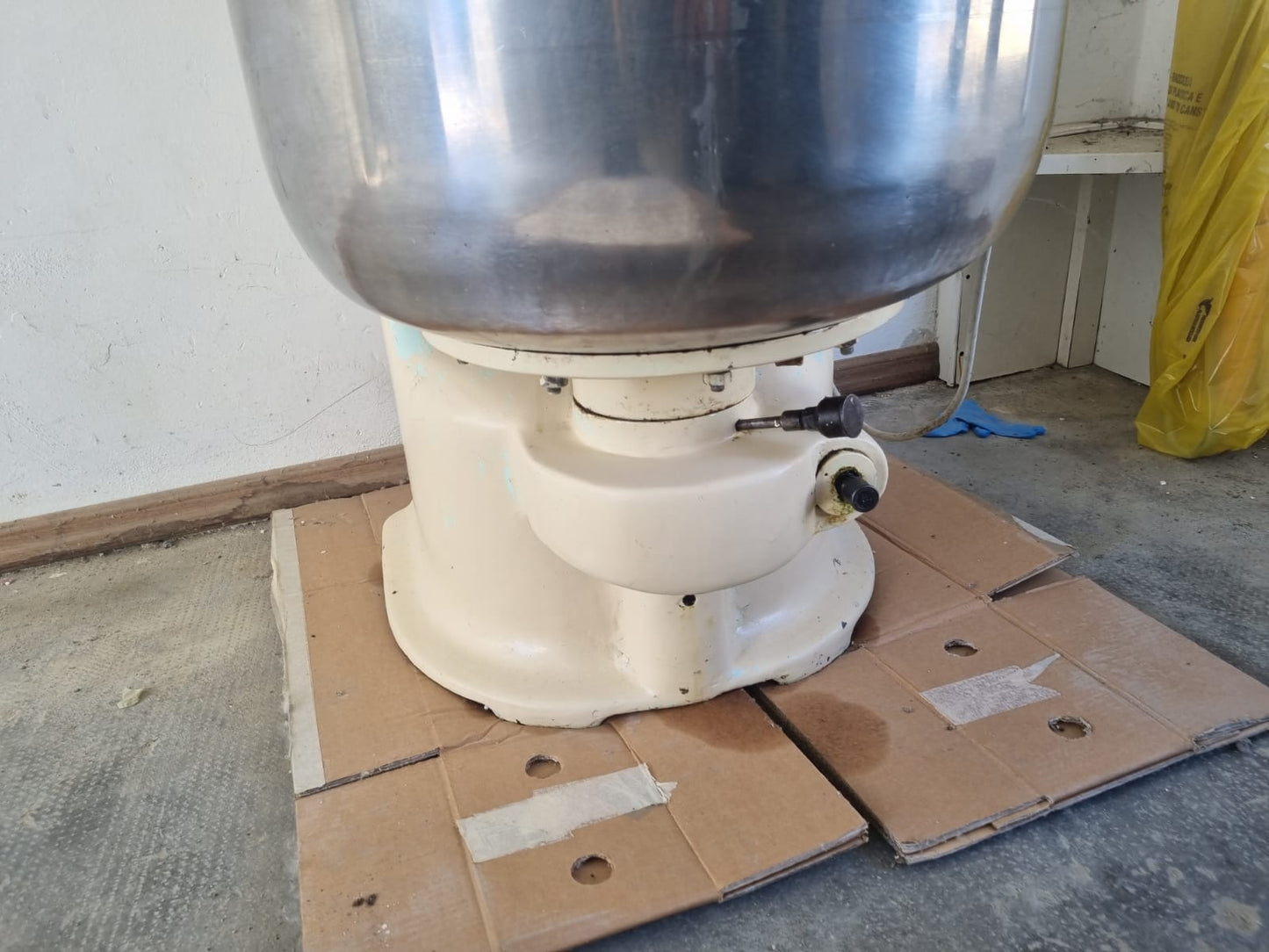 Impastatrice a due Braccia a 1 Velocita Usata 50 Kg di Farina