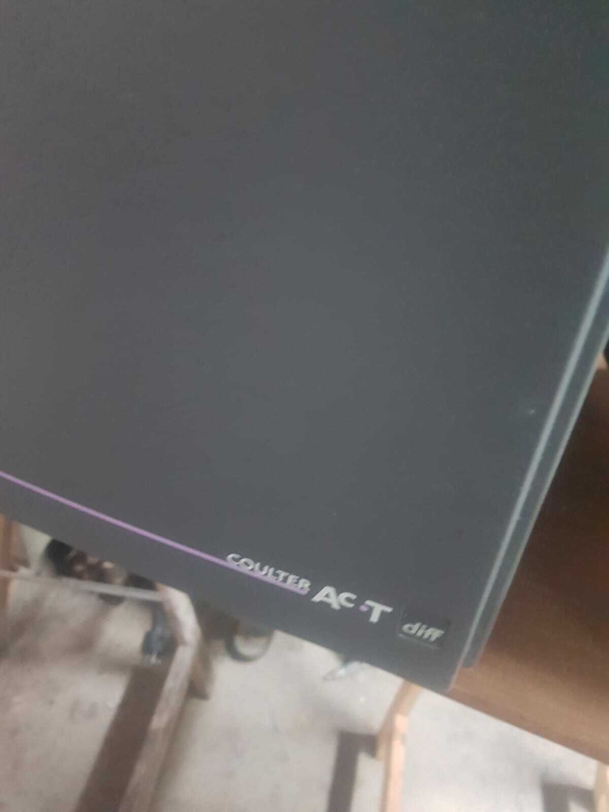 Macchinario Da Laboratorio Beckman Coulter Ac T Diff Usato Venduto per Pezzi di Ricambio