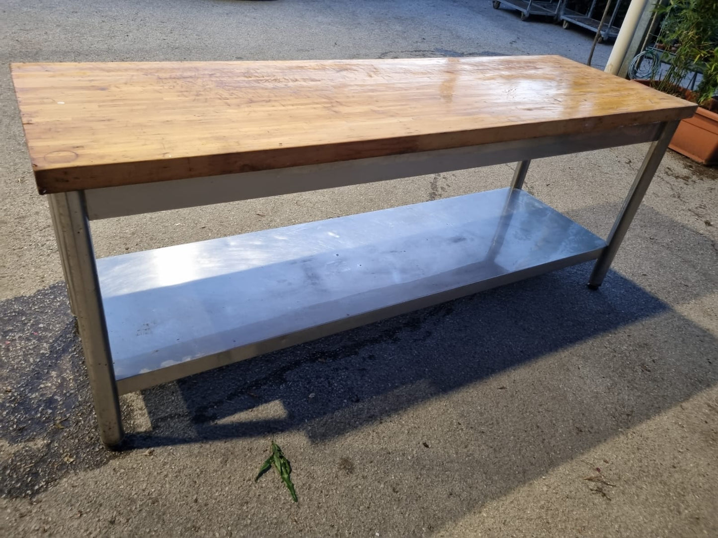 Bancone Tavolo in Acciaio con piano in Legno Usato Lungo 220cm