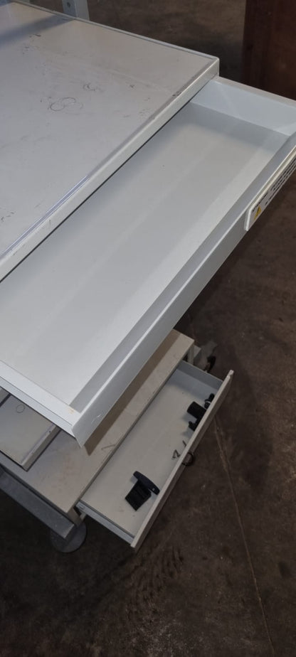 Carrello Porta Strumenti con ruote Usato