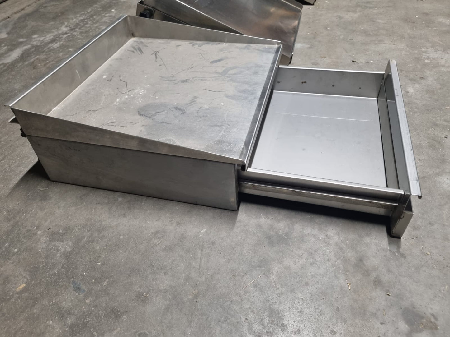Cassettiera Pensile in Acciaio Professionale Usato