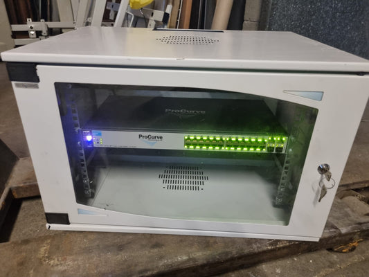 Mobile Rack Procurve Switch 2610-24 Compreso di Interretture Usato
