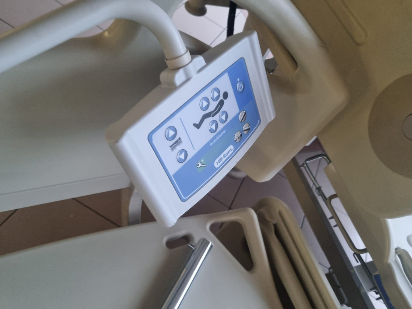 10 Letti Hill Room Ortopedici Ospedalieri Multifunzione Usati