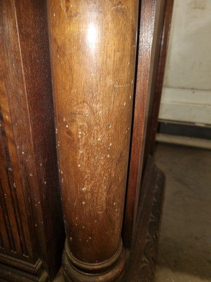 Coppia di Credenza Rinascimento Rinascimentale Inizii 900 da Restaurare