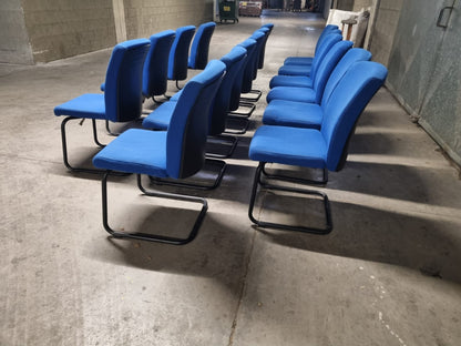 16 Sedie Poltrone sala da Riunione sala attesa usate