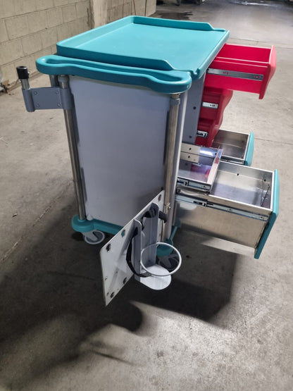 Carrello Porta Farmaci Usato in Ottime condizioni