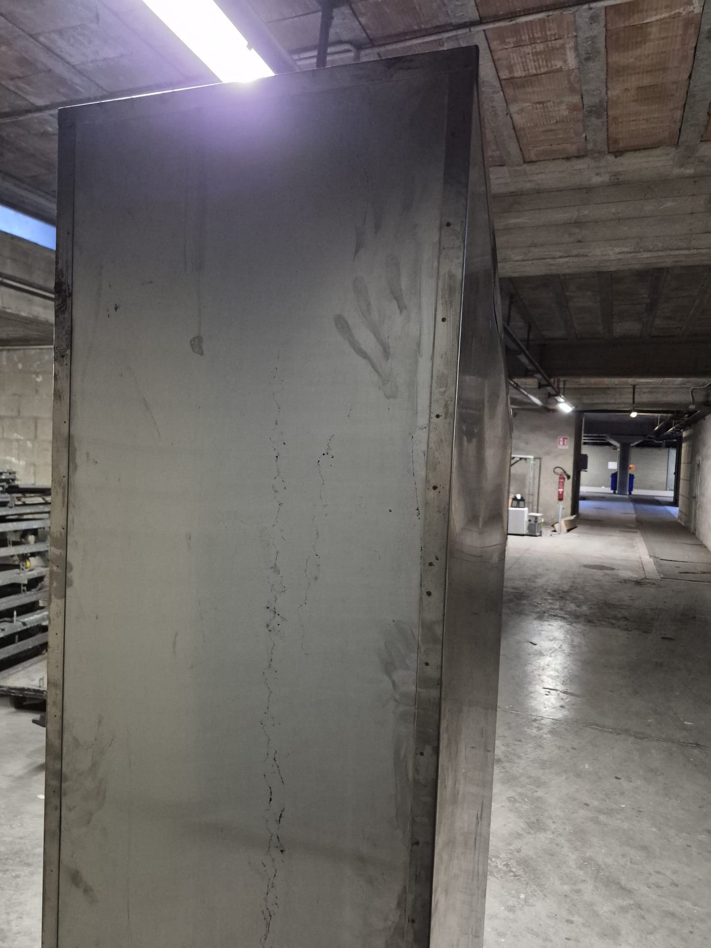 Armadietto spogliatoio in acciaio professionale usato