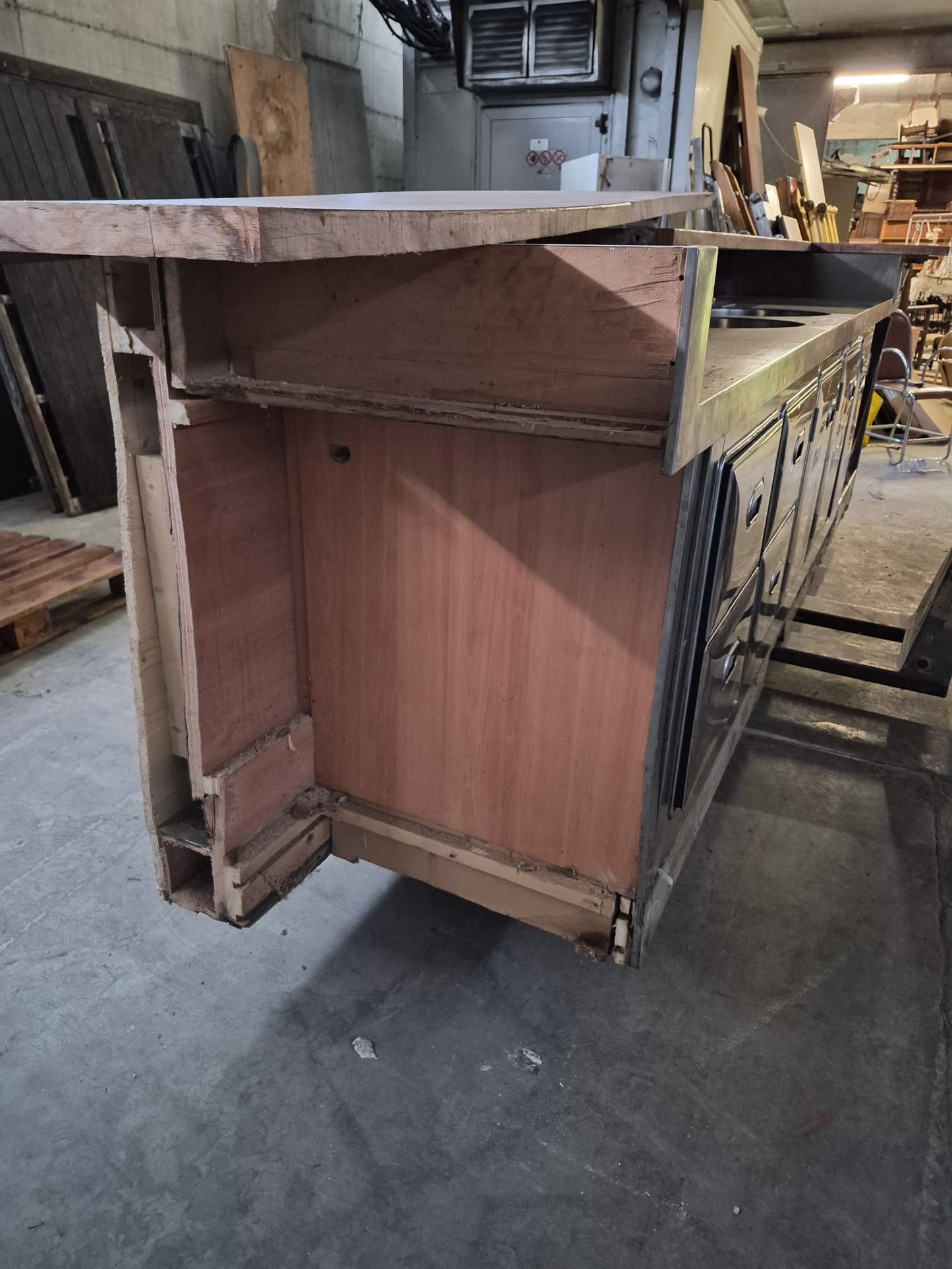 Bancobar Bancone Bar stile Rustico completo di Frigo Usato Lungo 378cm