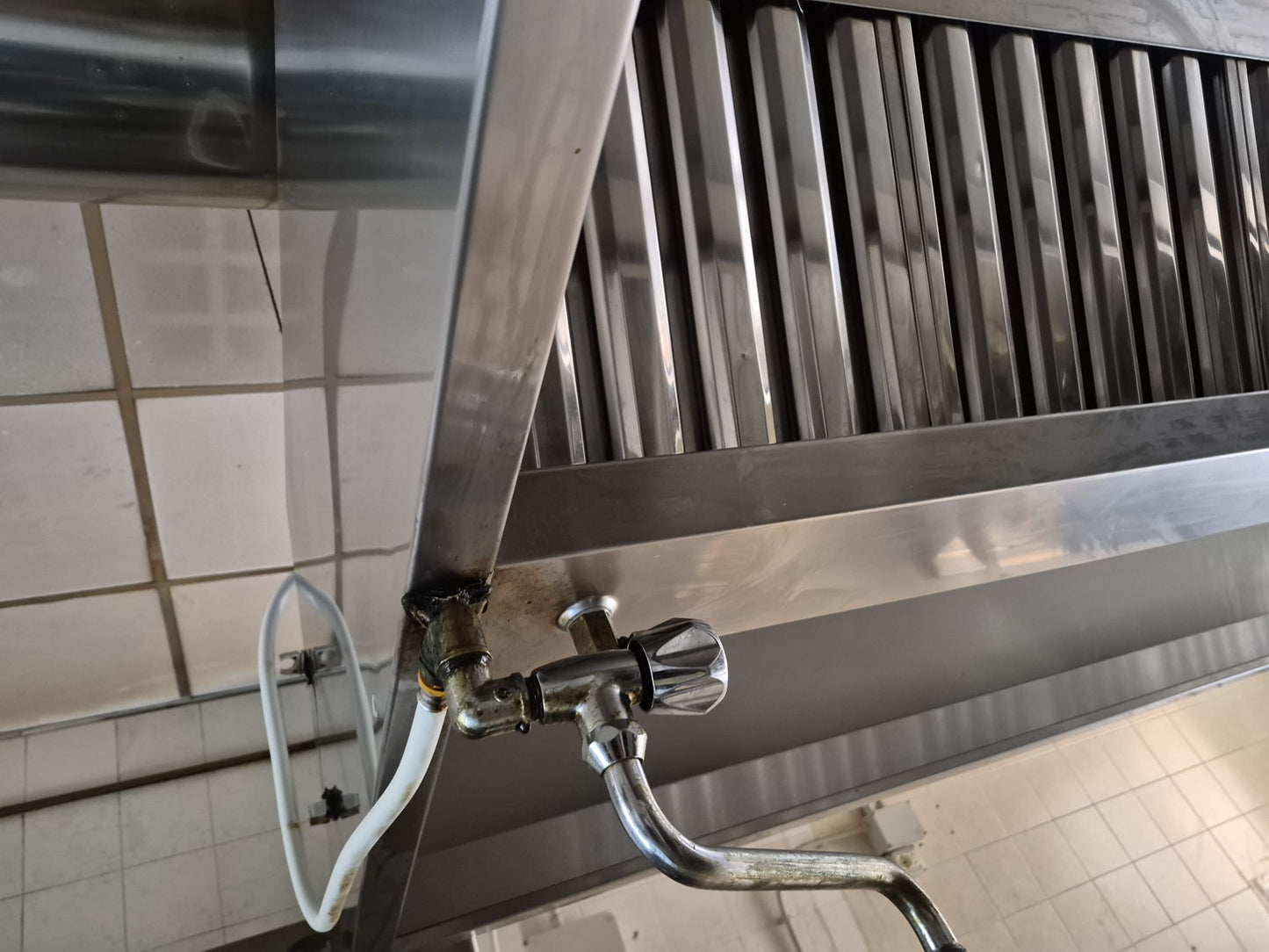 Cappa da Centro Professionale Usata Completa