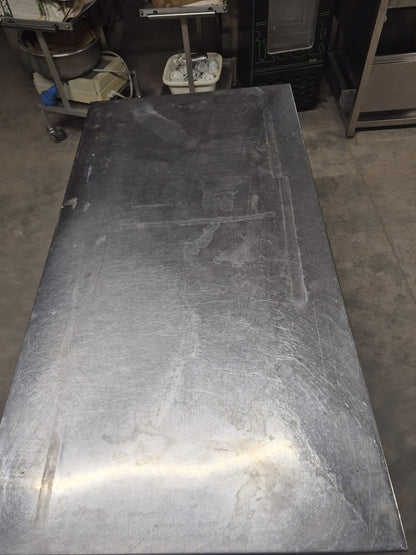 Bancone in Acciaio Professionale con cassetti 130*70 Usato