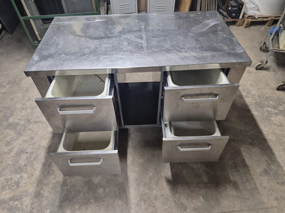 Bancone in Acciaio Professionale con cassetti 130*70 Usato