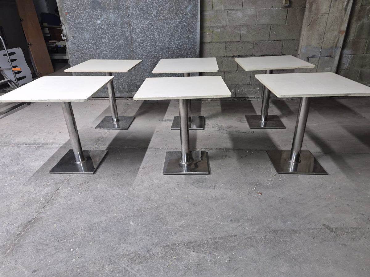 Sei Tavoli da Bar Pizzeria Ristorante Usati