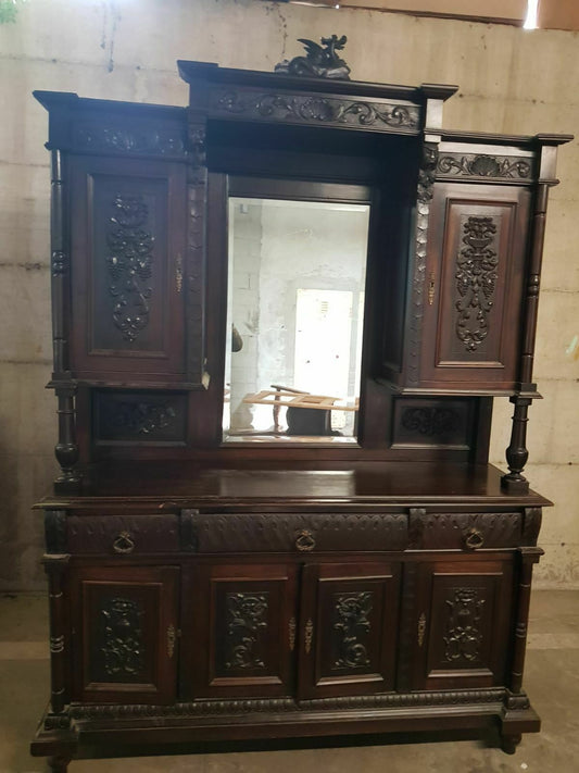 Bellissima Credenza Doppio Corpo Rinascimento Rinascimentale